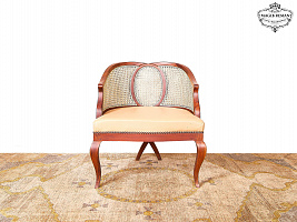 Solid mahogany upholstered armchair with armrests SL-36