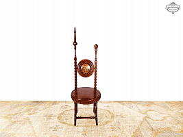 Carved chair "Oko" made of solid mahogany SL-124