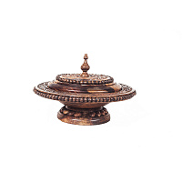 Carved bowl with lid made of solid mahogany AS-209
