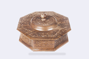 Carved octagonal box made of solid mahogany AS-214